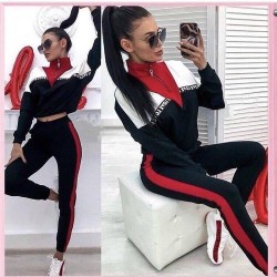 Дамски комплект спортен