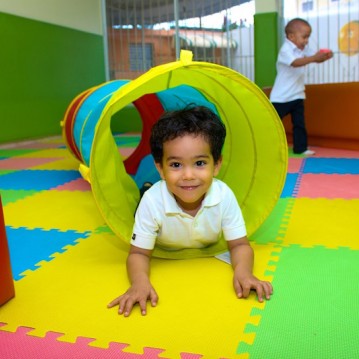 Дрехи за най-малките: какво е необходимо за детската градина
